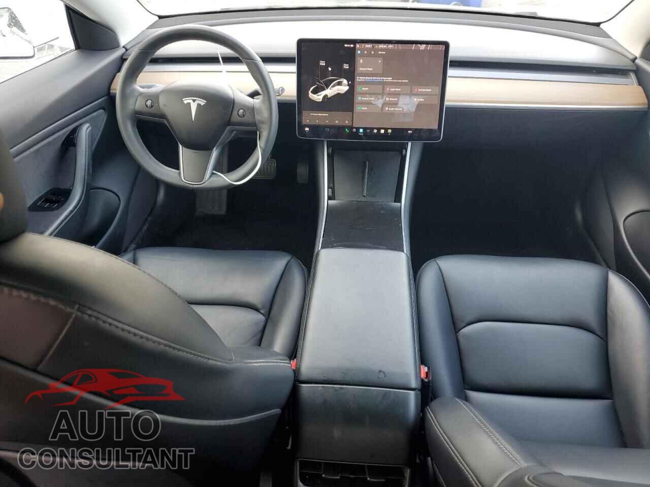 TESLA MODEL 3 2019 - 5YJ3E1EB5KF494200