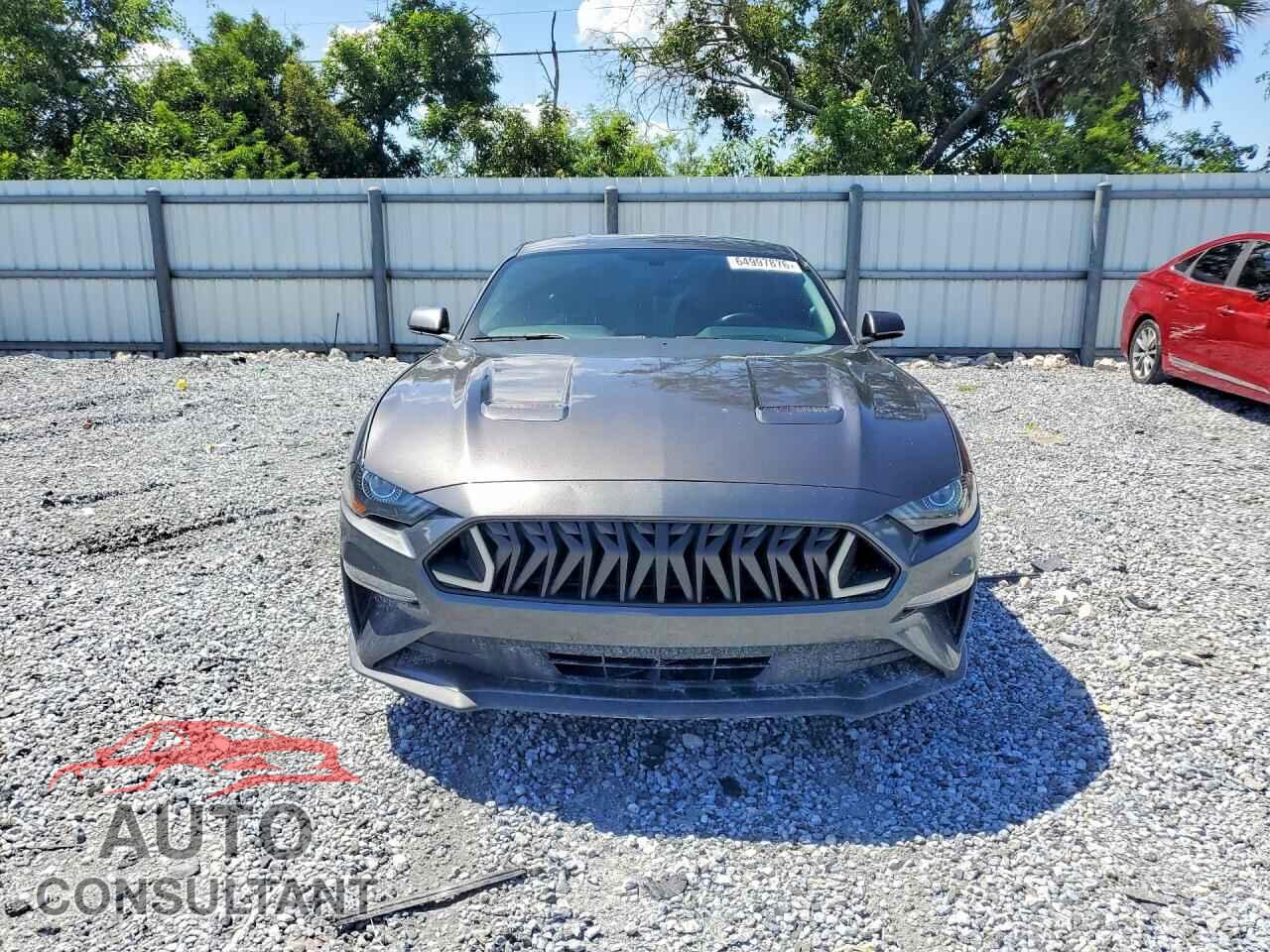 FORD MUSTANG 2018 - 1FA6P8TH1J5179228