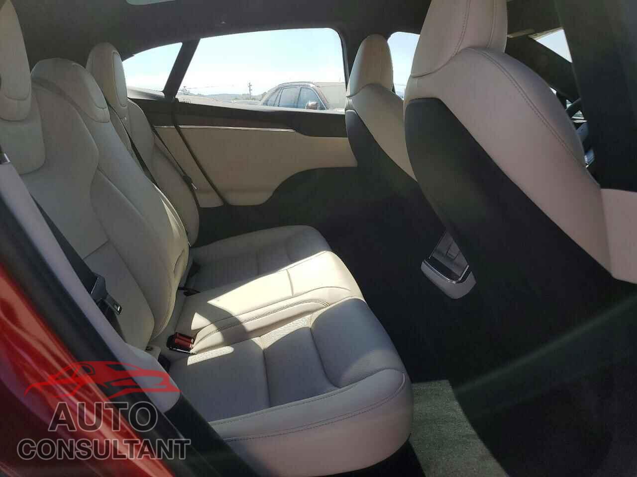 TESLA MODEL S 2024 - 5YJSA1E52RF536544