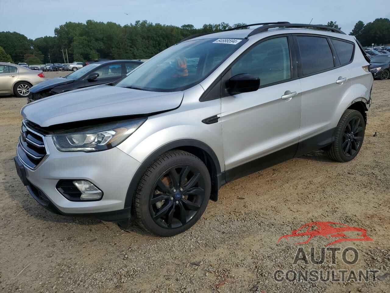 FORD ESCAPE 2017 - 1FMCU0G95HUF02122