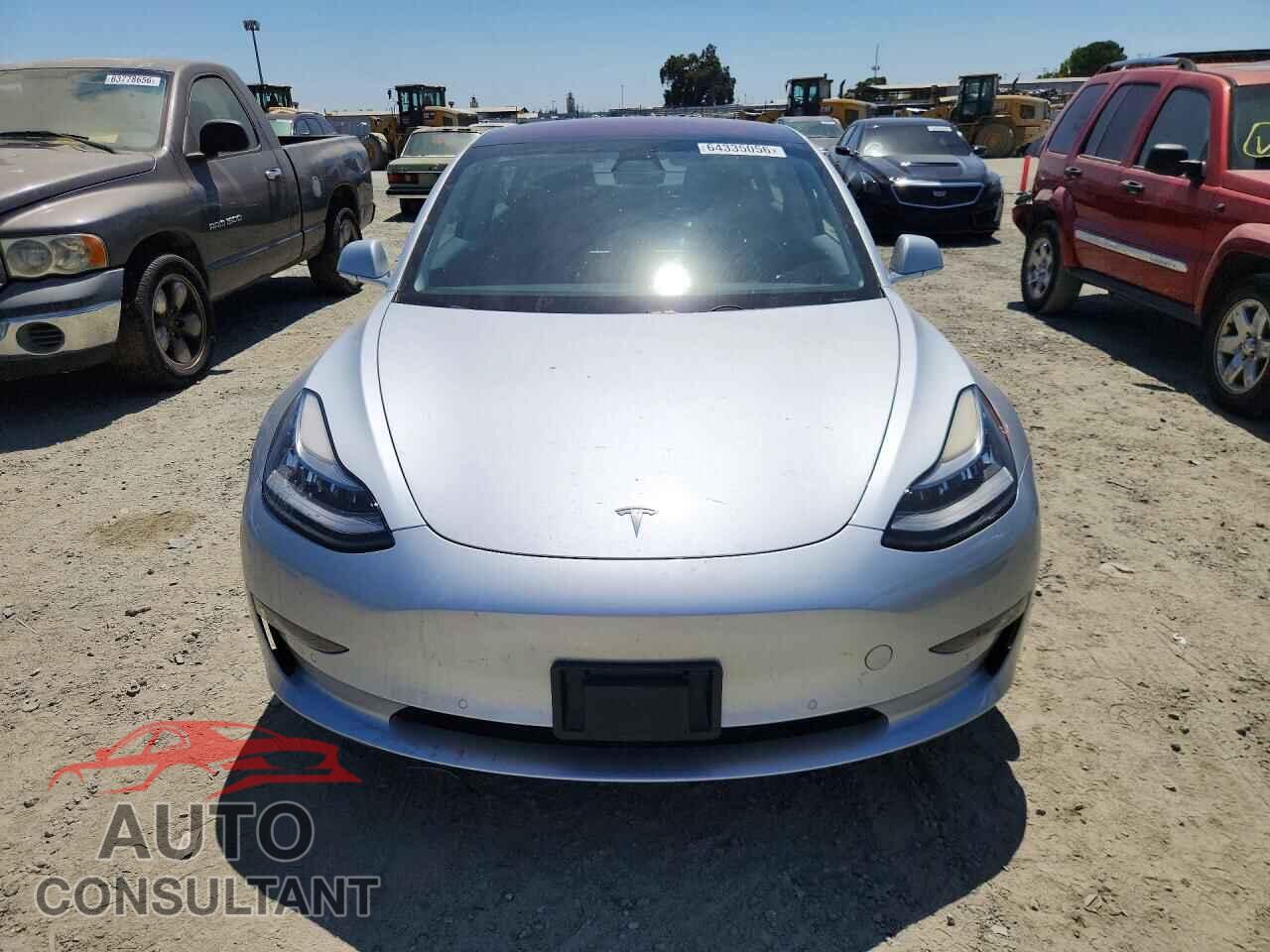 TESLA MODEL 3 2017 - 5YJ3E1EA0HF001829