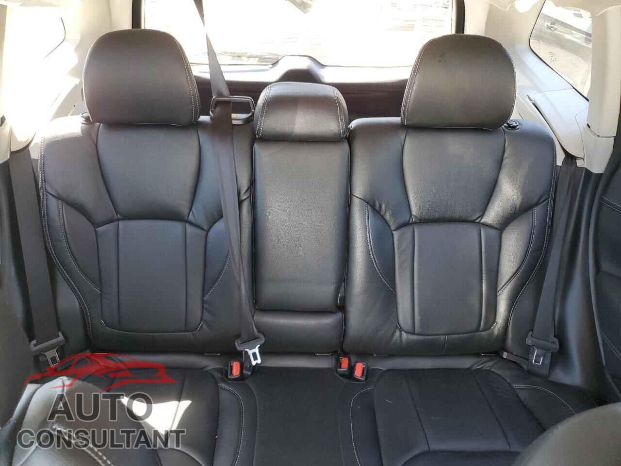 SUBARU FORESTER 2019 - JF2SKAGC8KH581035