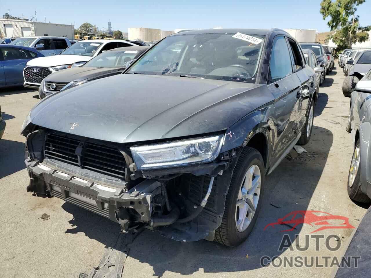 AUDI Q5 2018 - WA1ANAFY6J2001047