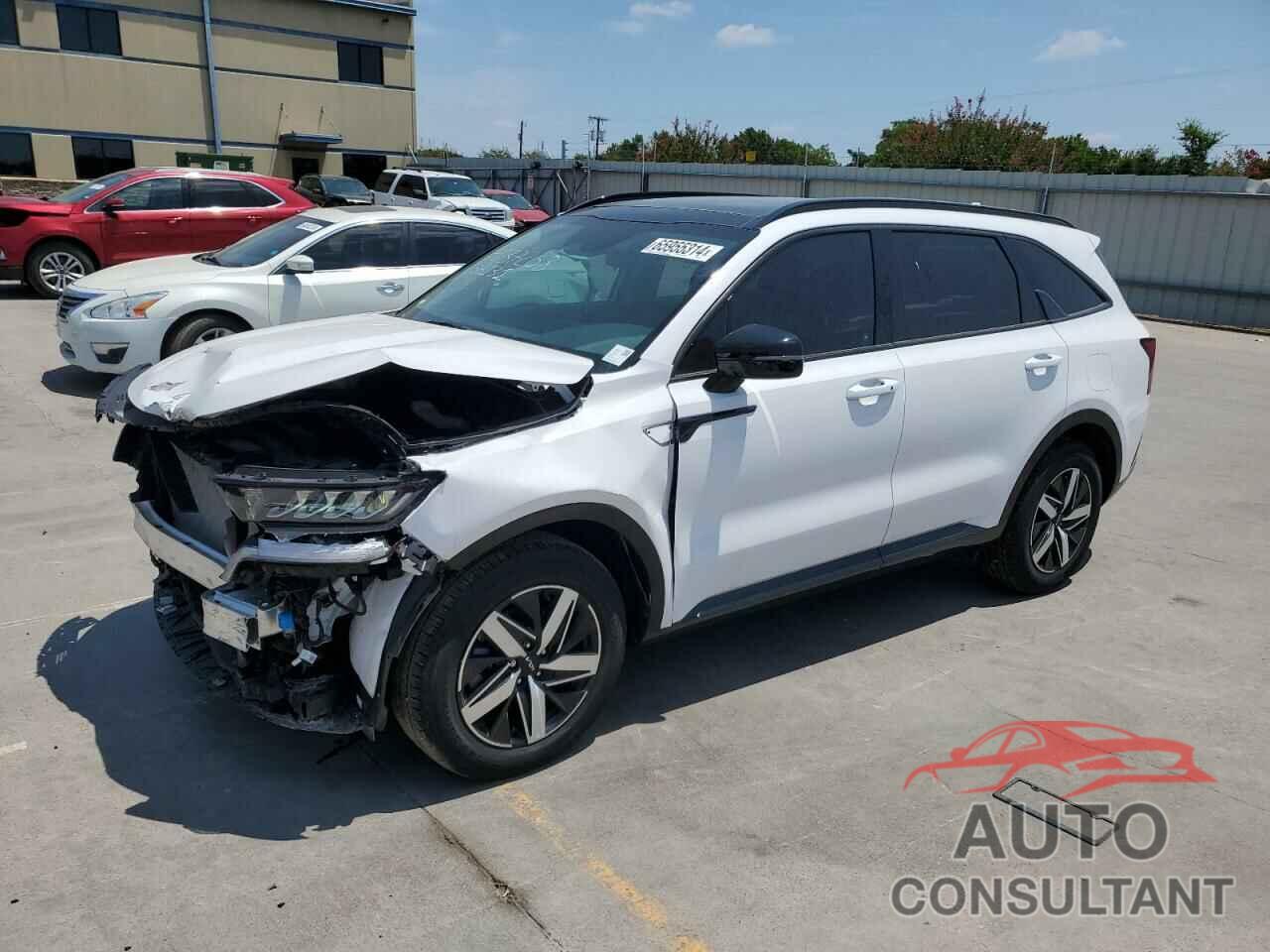 KIA SORENTO 2023 - 5XYRL4LC9PG236131