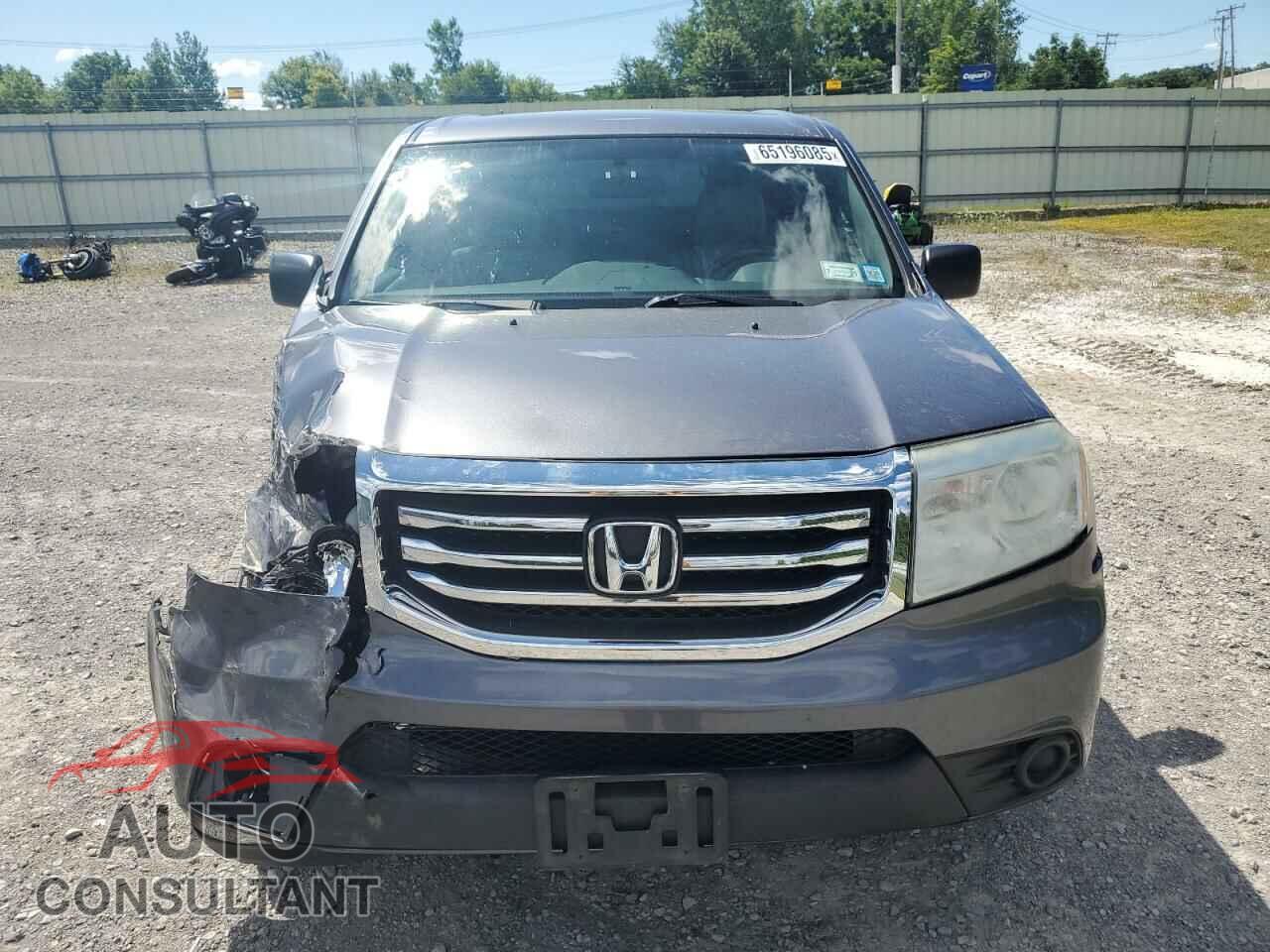 HONDA PILOT 2015 - 5FNYF4H29FB013239