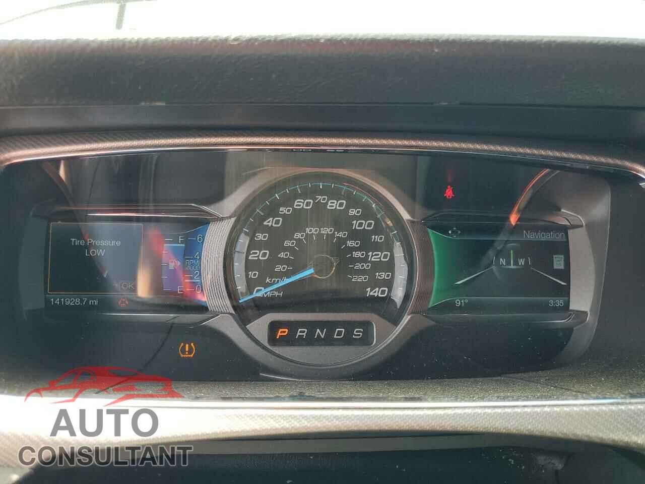 FORD TAURUS 2015 - 1FAHP2KT4FG169655