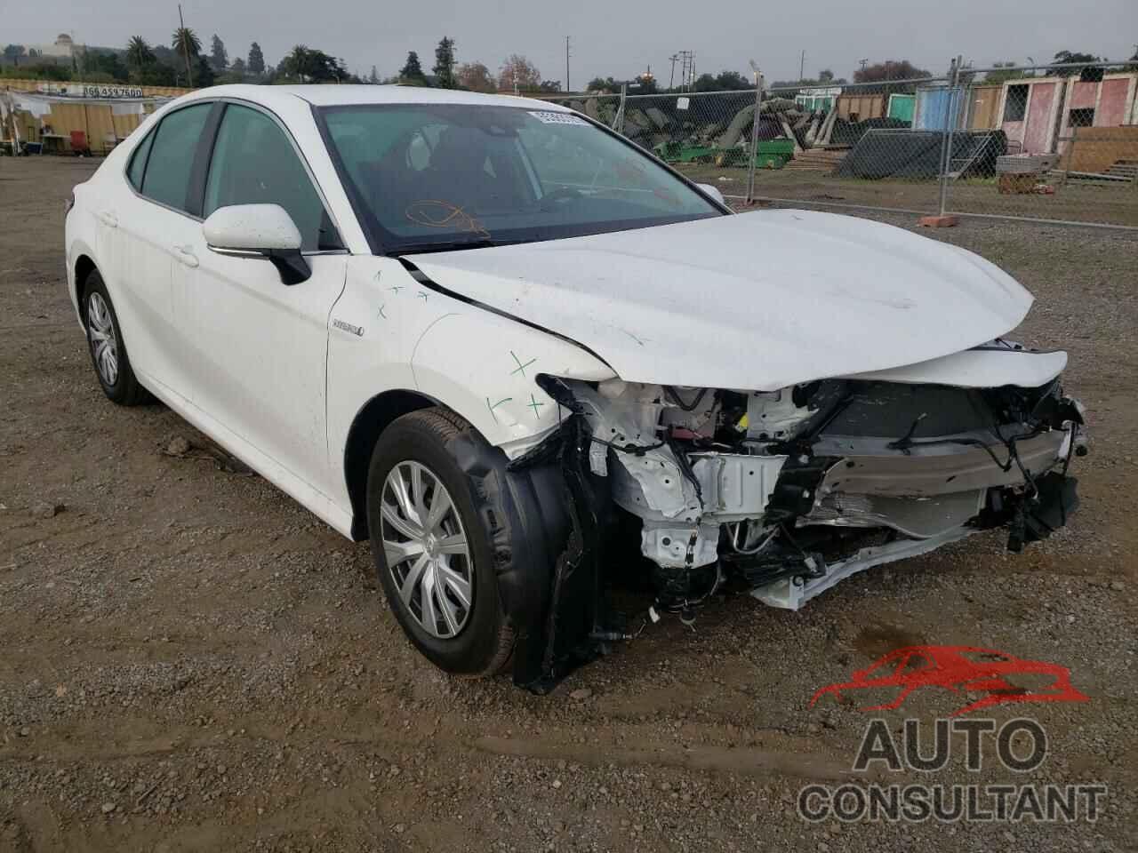 TOYOTA CAMRY 2021 - 4T1C31AK7MU561767