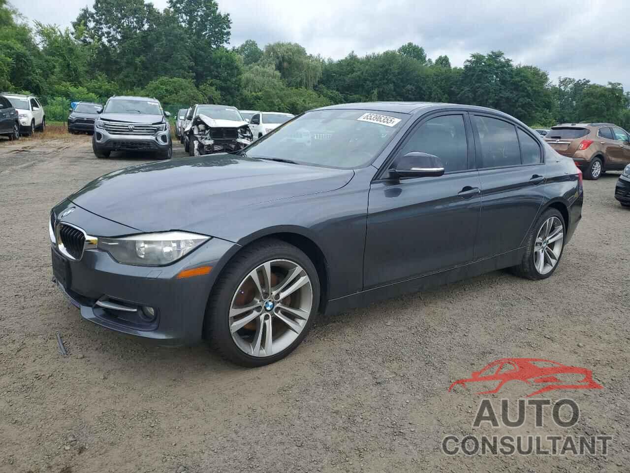 BMW 3 SERIES 2013 - WBA3B5C5XDF596276