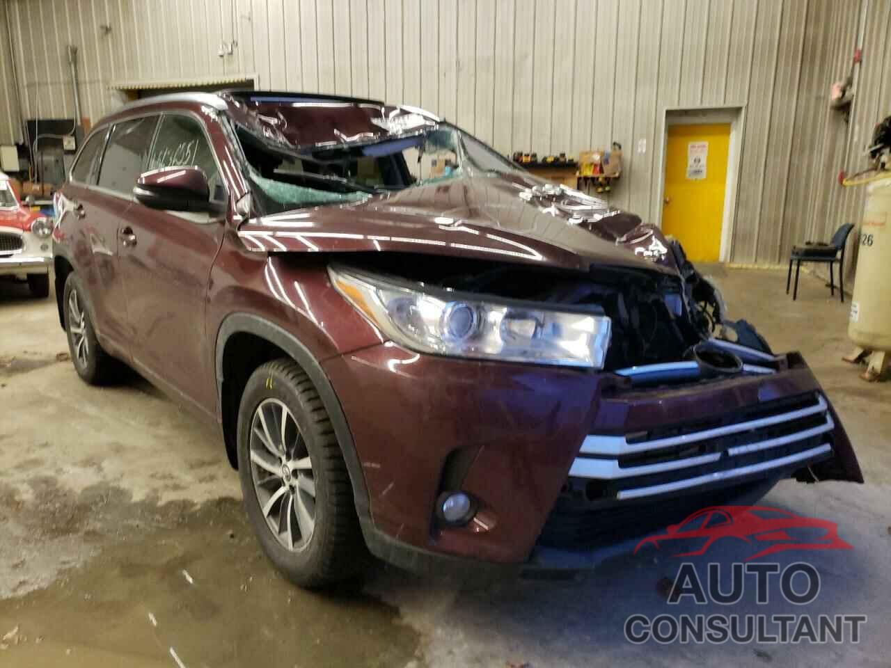 TOYOTA HIGHLANDER 2017 - 5TDJZRFH1HS471403