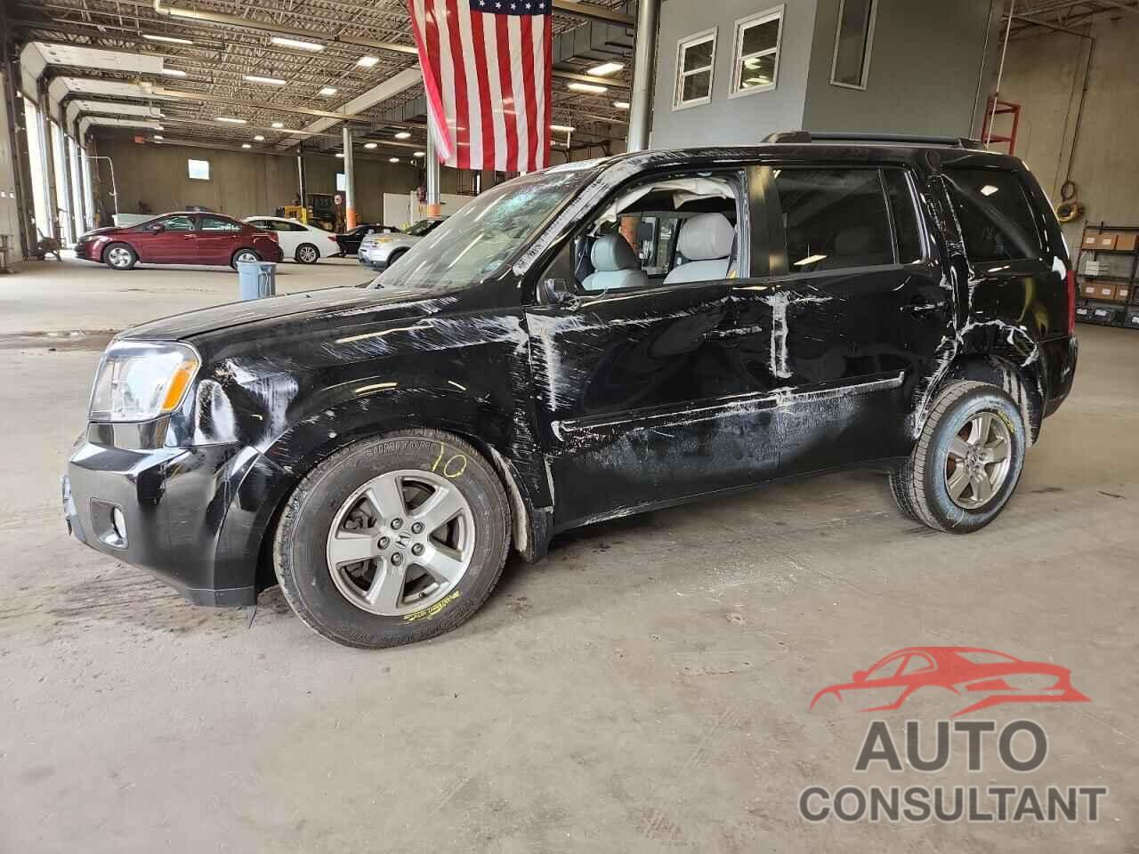 HONDA PILOT 2011 - 5FNYF4H58BB105768