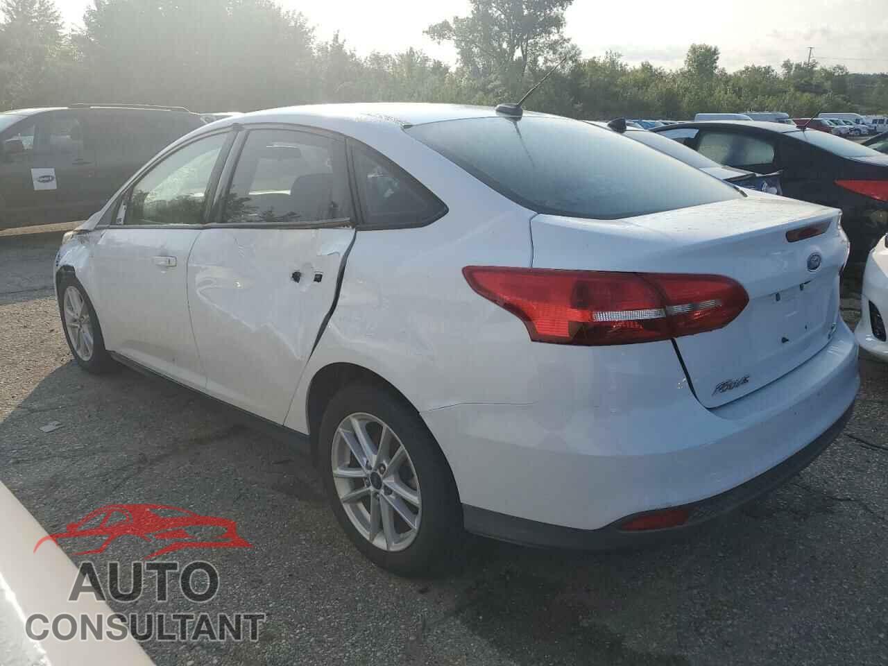 FORD FOCUS 2018 - 1FADP3FE4JL312832