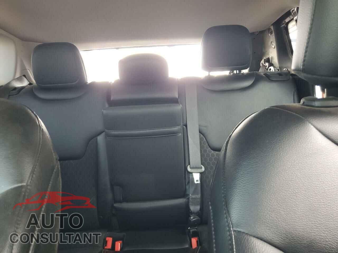 JEEP COMPASS 2017 - 3C4NJCBB6HT617243