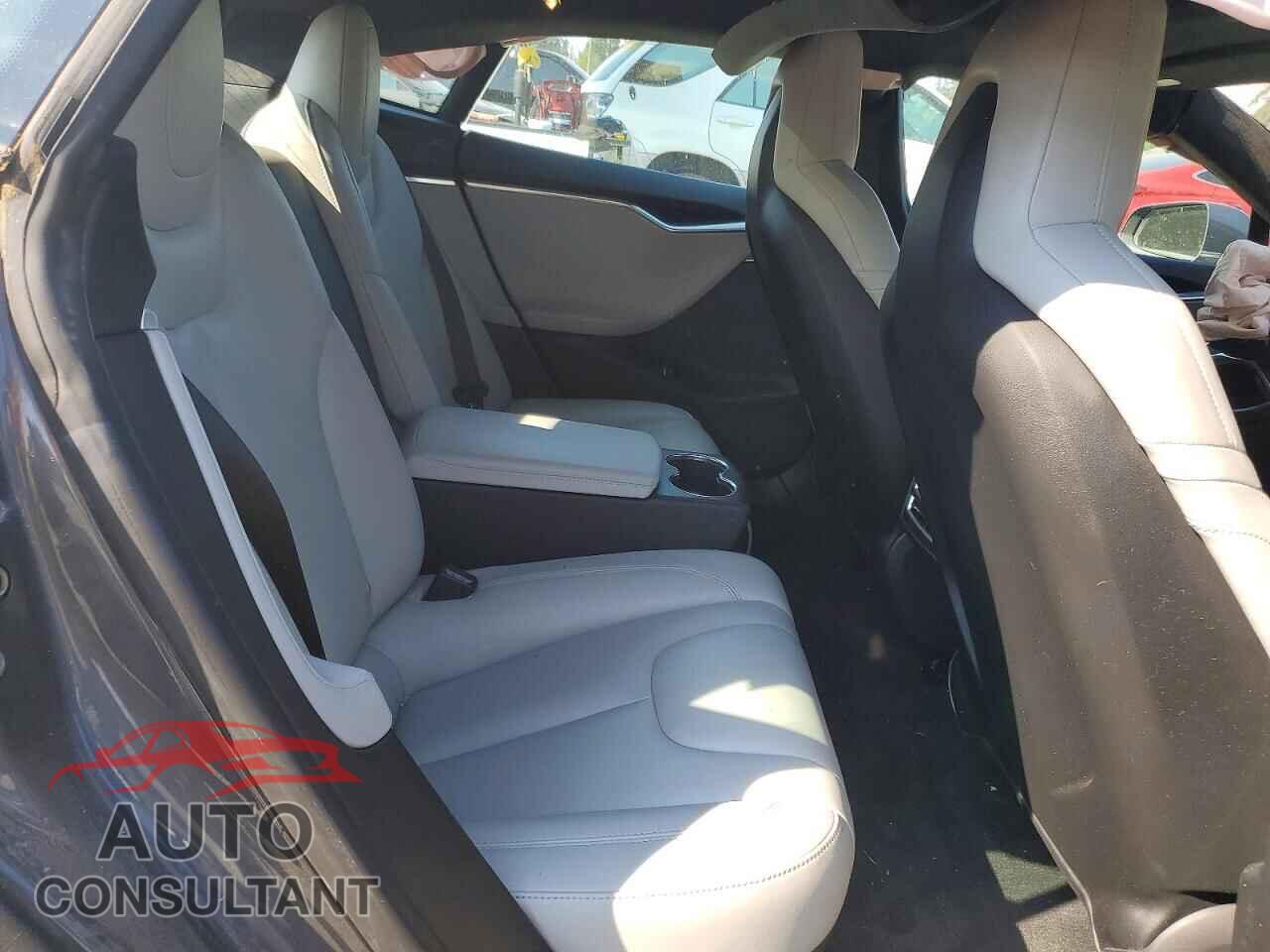 TESLA MODEL S 2015 - 5YJSA4H44FF081289