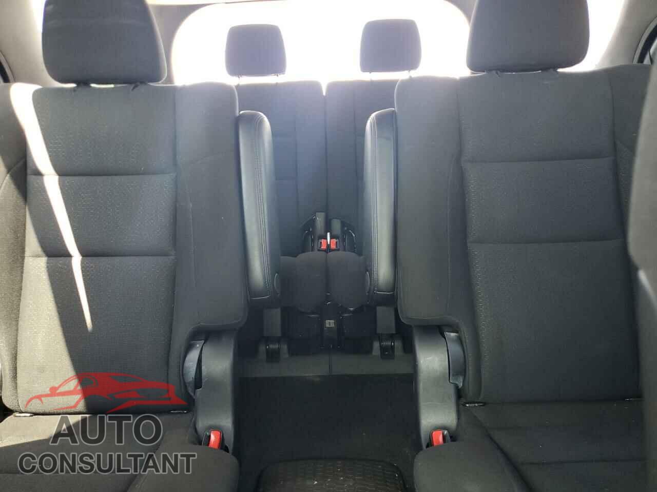 DODGE DURANGO 2015 - 1C4RDJAG3FC723510
