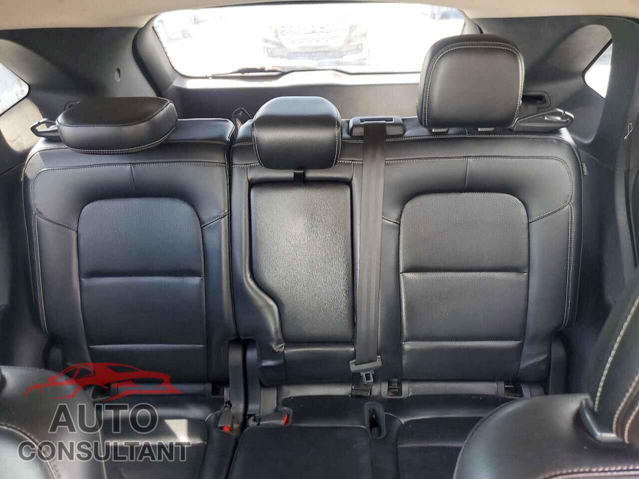 FORD ESCAPE 2020 - 1FMCU0H63LUA68909