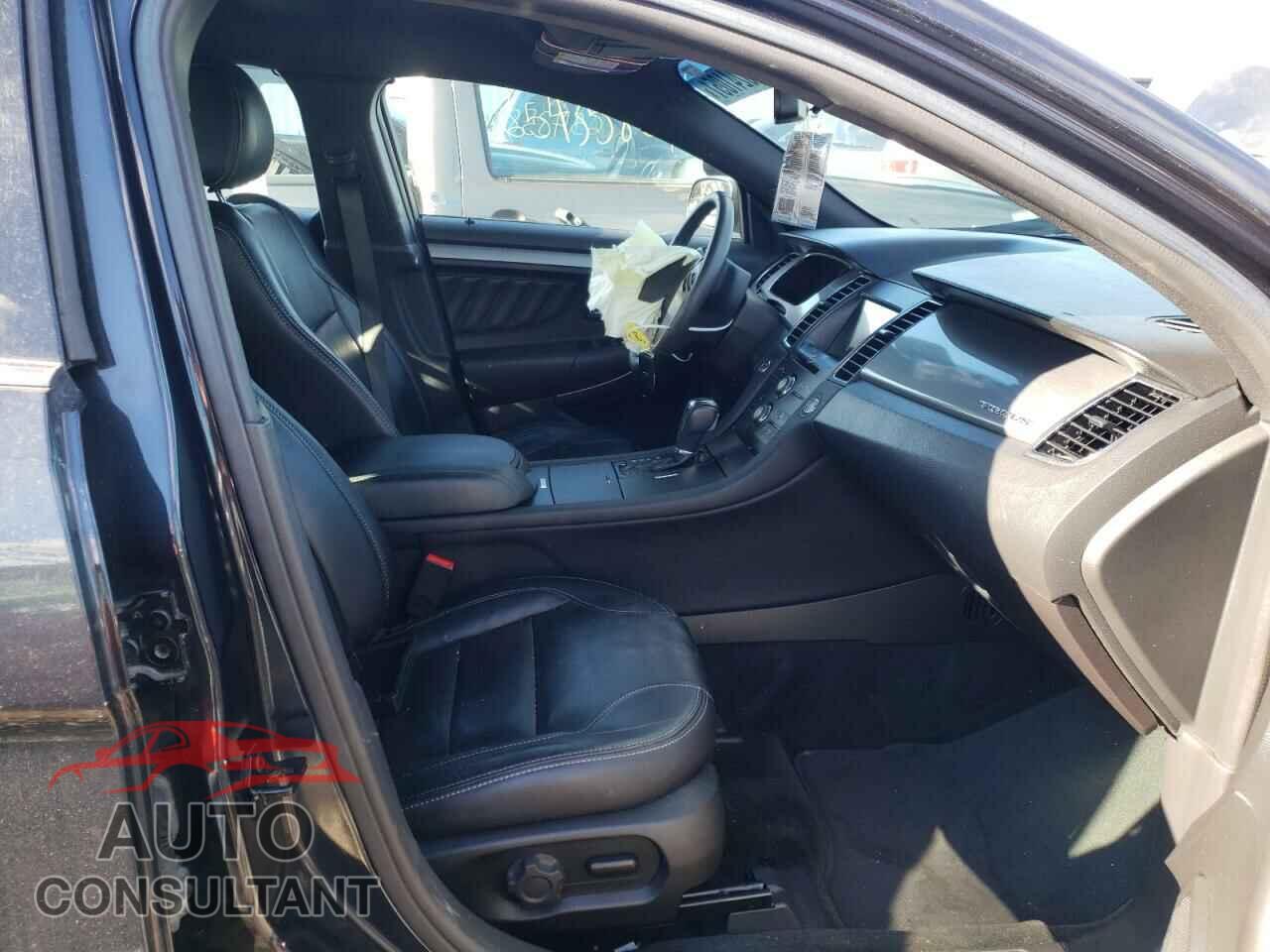 FORD TAURUS 2017 - 1FAHP2E84HG112690