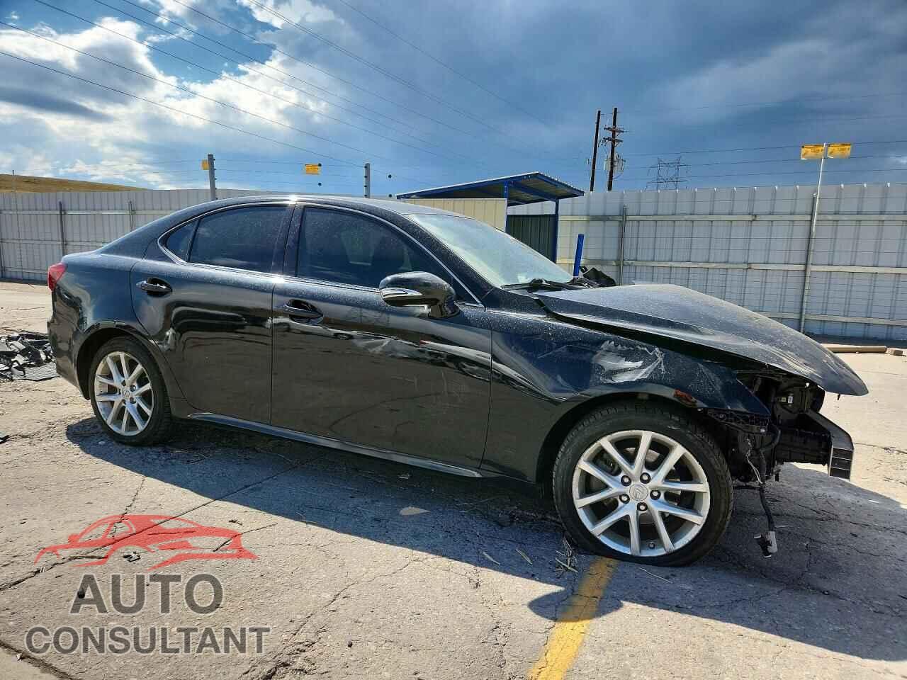 LEXUS IS 2012 - JTHCF5C20C5060520