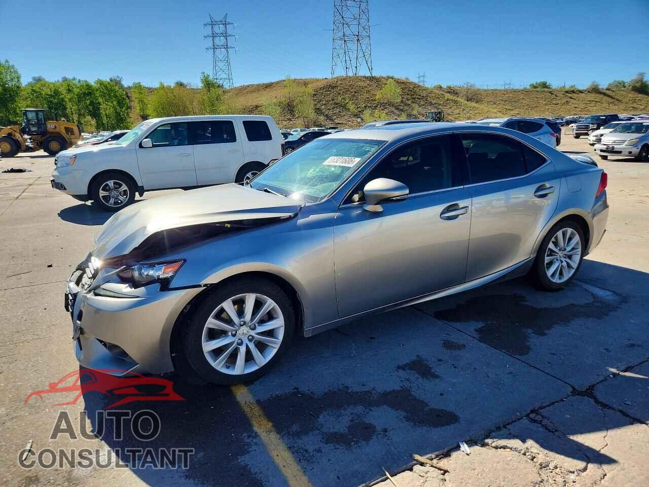 LEXUS IS 2015 - JTHCF1D23F5020167