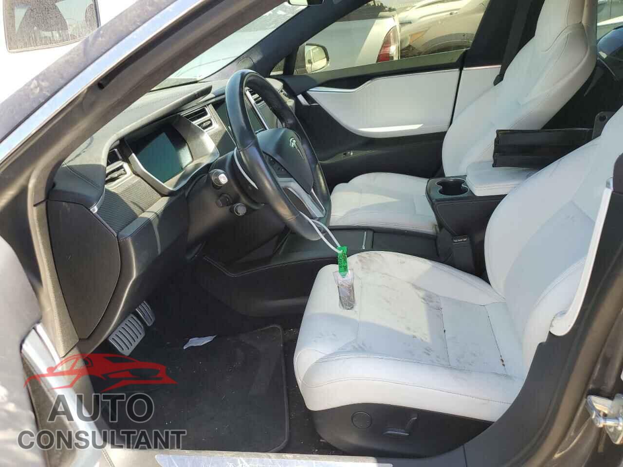 TESLA MODEL S 2017 - 5YJSA1E4XHF231055