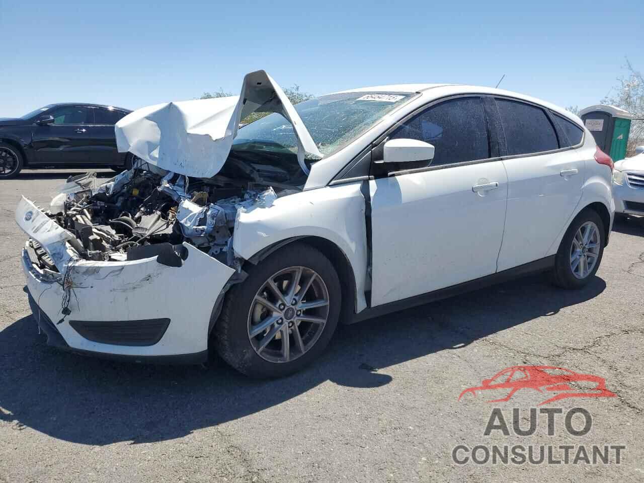 FORD FOCUS 2018 - 1FADP3K23JL304104