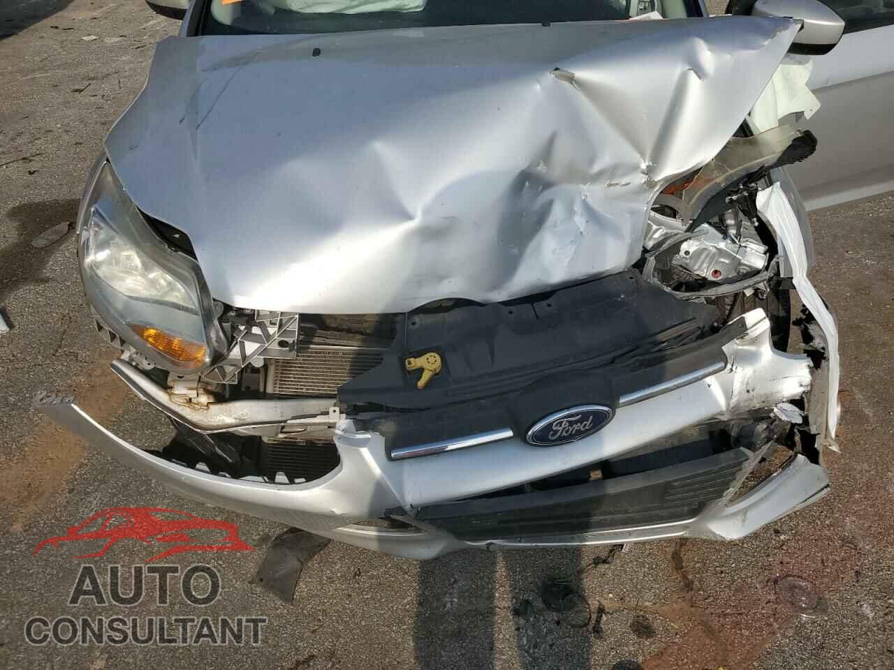 FORD FOCUS 2012 - 1FAHP3K26CL191592