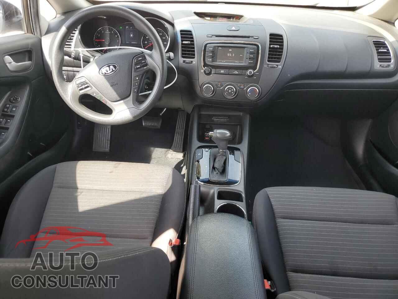 KIA FORTE 2017 - 3KPFL4A70HE031840