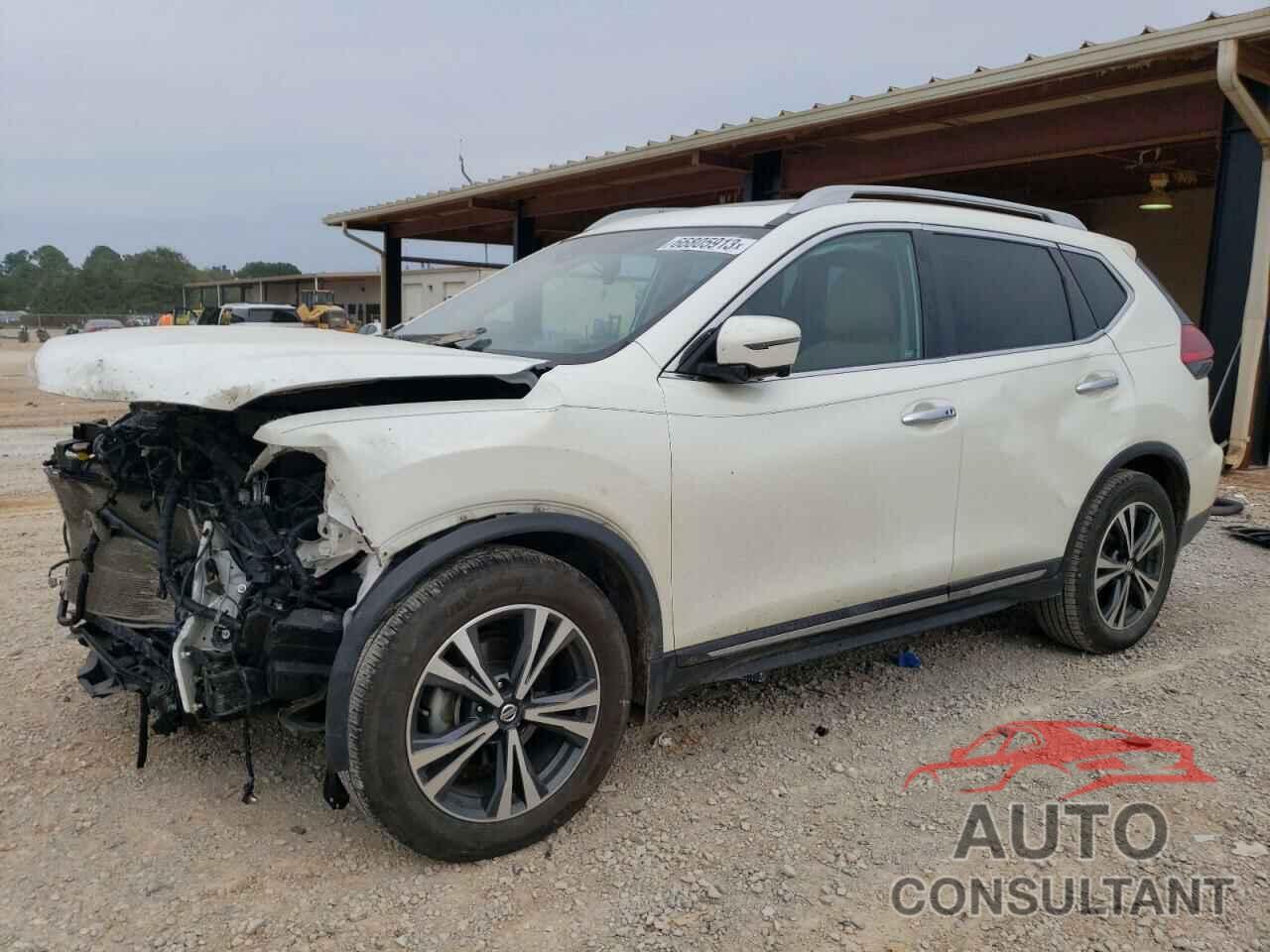 NISSAN ROGUE 2017 - 5N1AT2MT3HC748114