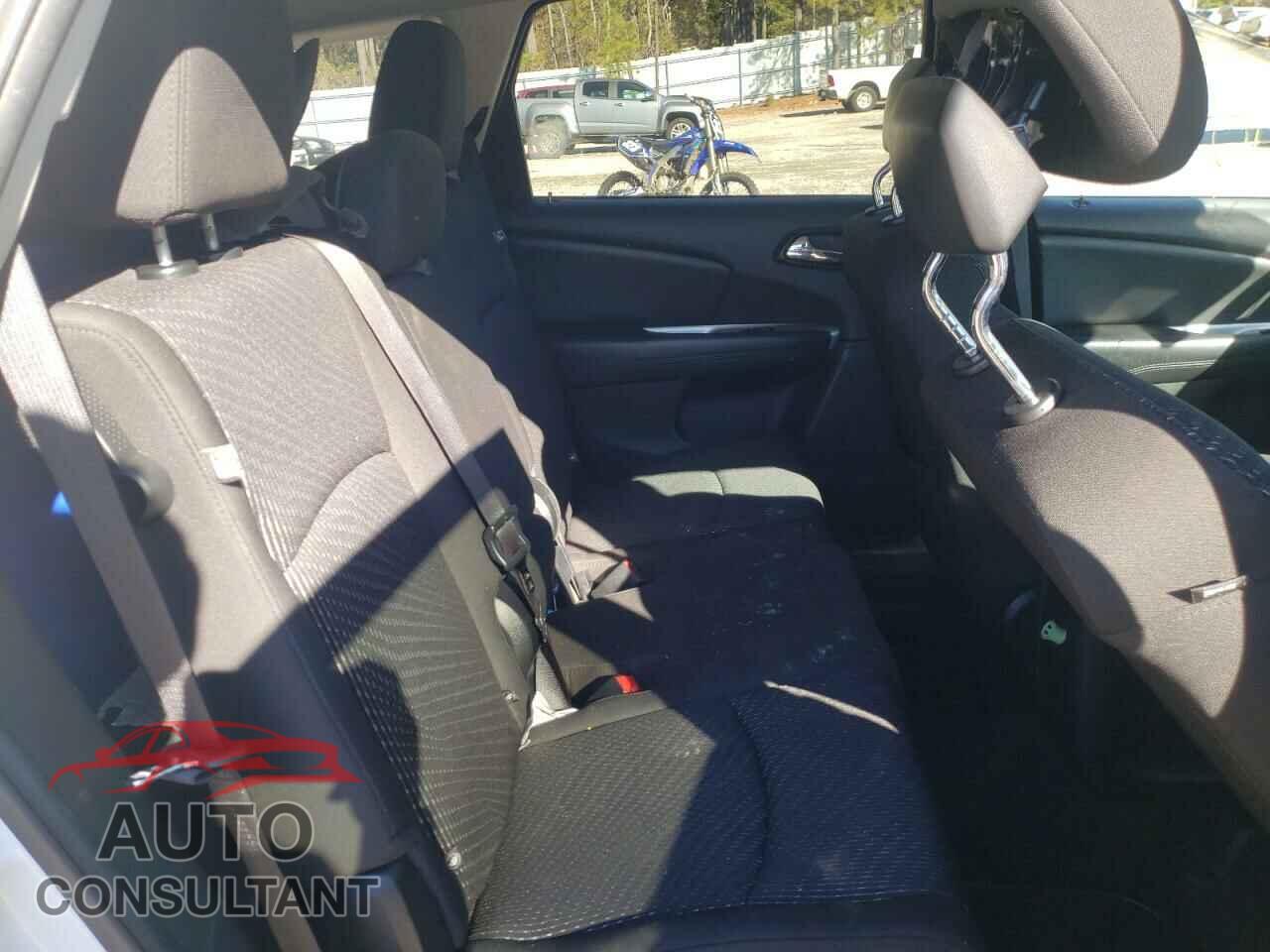 DODGE JOURNEY 2017 - 3C4PDCAB0HT519763