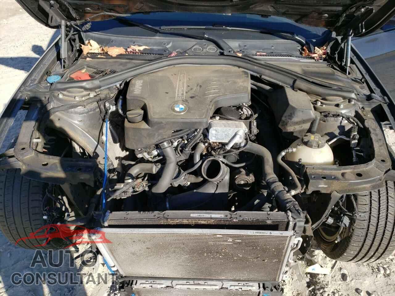 BMW 3 SERIES 2016 - WBA8E3G55GNU05899