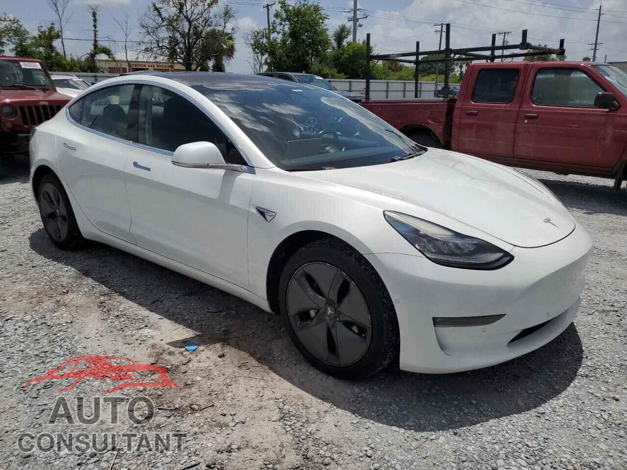 TESLA MODEL 3 2018 - 5YJ3E1EA9JF035175