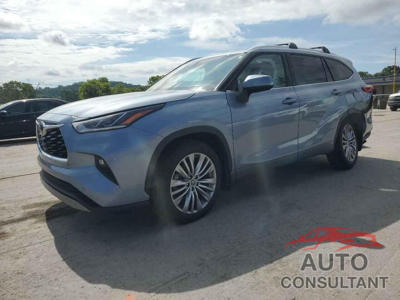 TOYOTA HIGHLANDER 2022 - 5TDFZRBH3NS228408