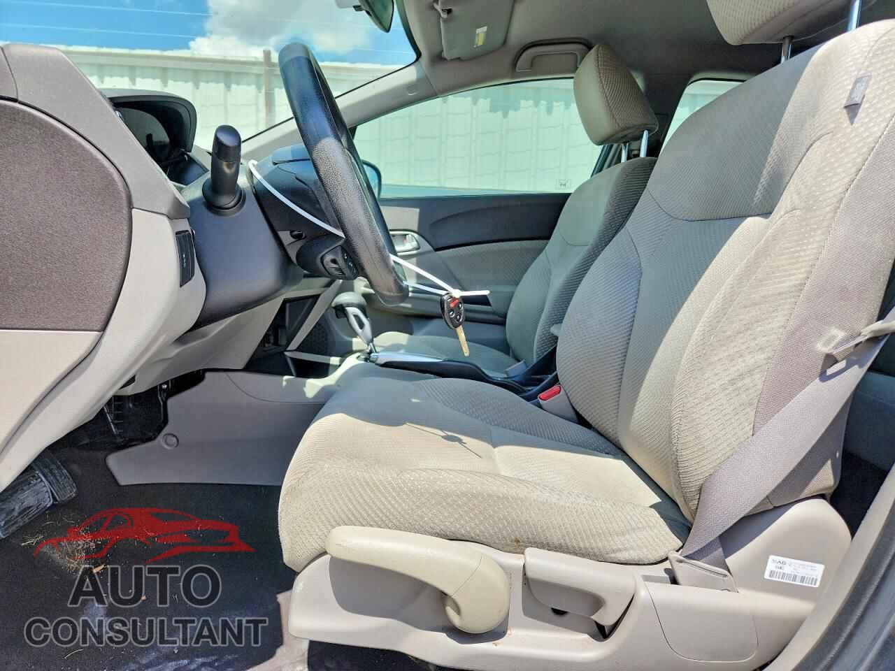 HONDA CIVIC 2012 - JHMFB4F23CS005690