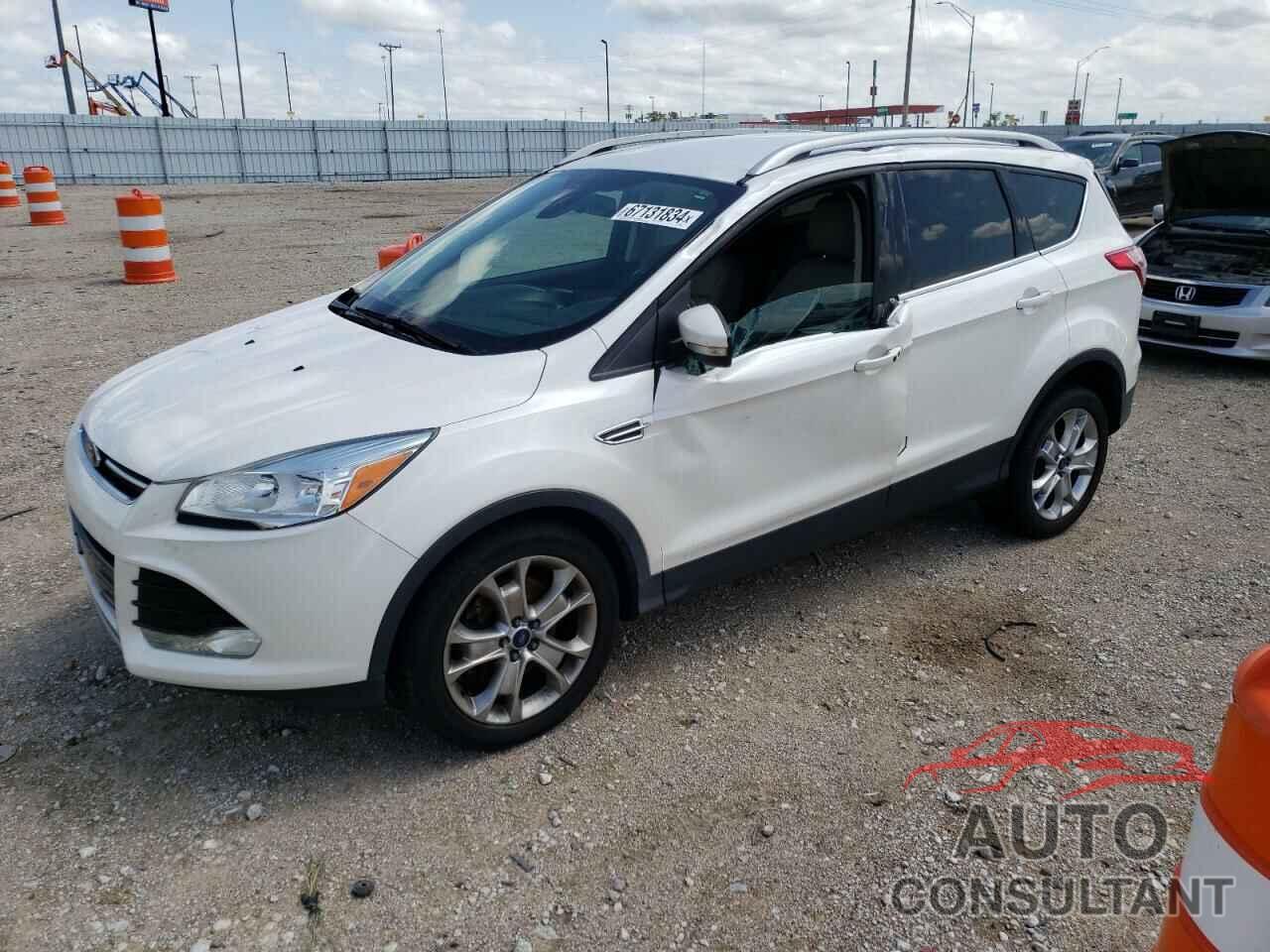FORD ESCAPE 2015 - 1FMCU9J9XFUA91388