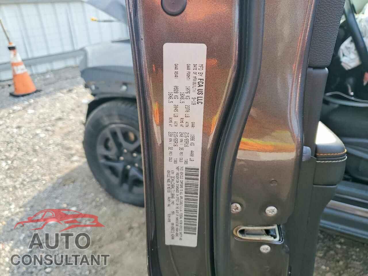 JEEP COMPASS 2020 - 3C4NJCAB4LT118046