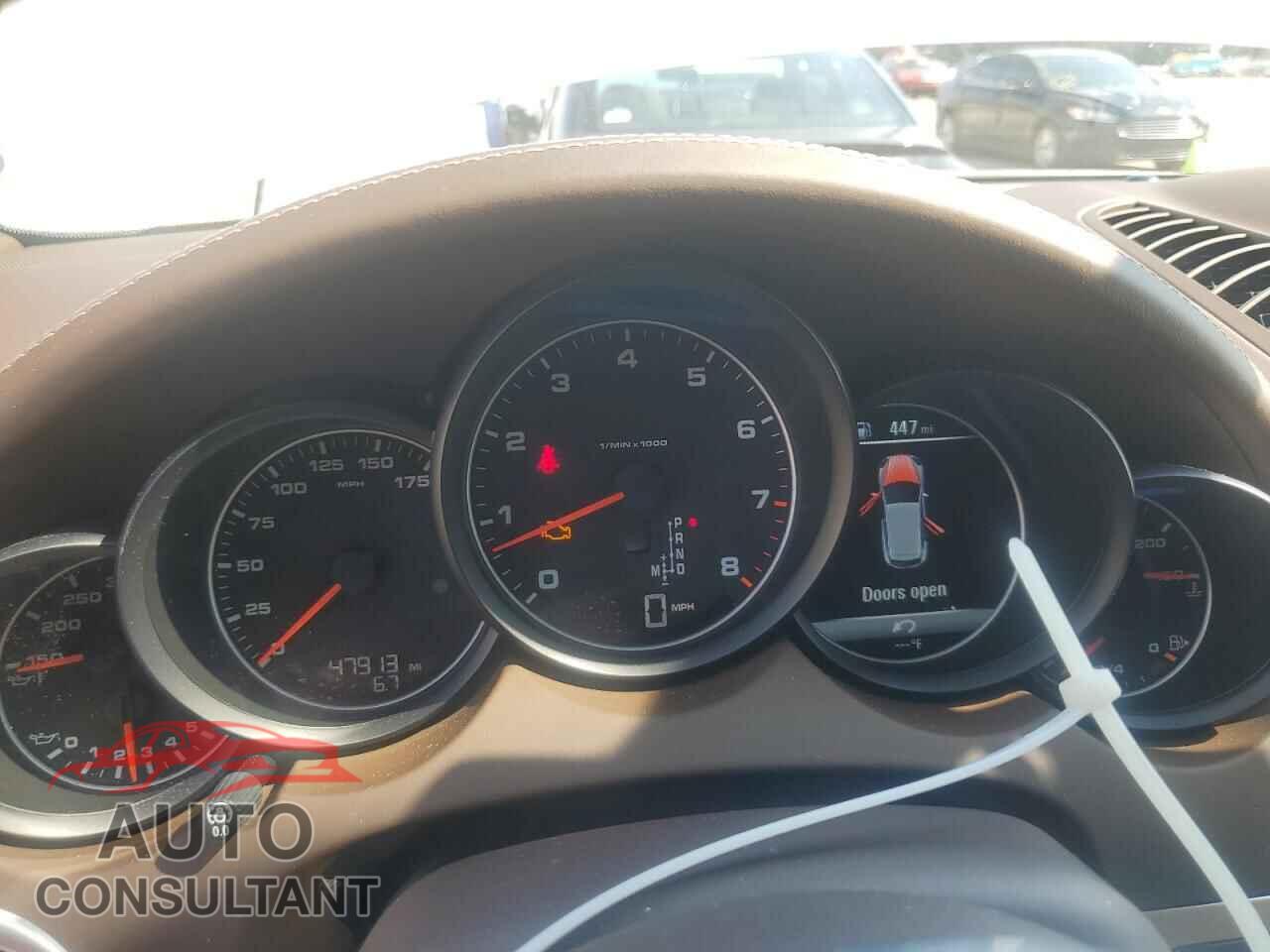 PORSCHE CAYENNE 2017 - WP1AA2A29HKA85268