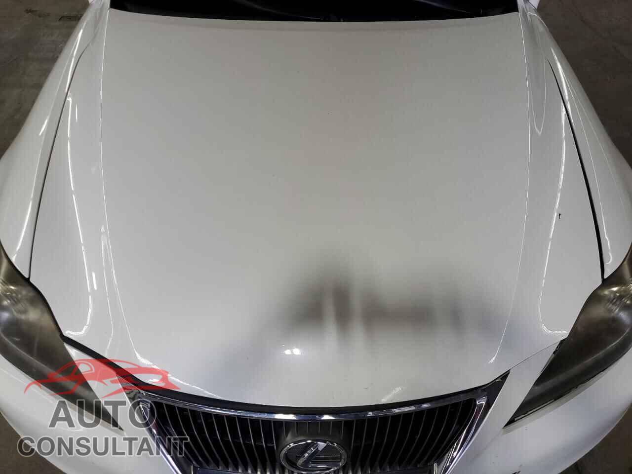 LEXUS IS 2012 - JTHCF5C29C5055400
