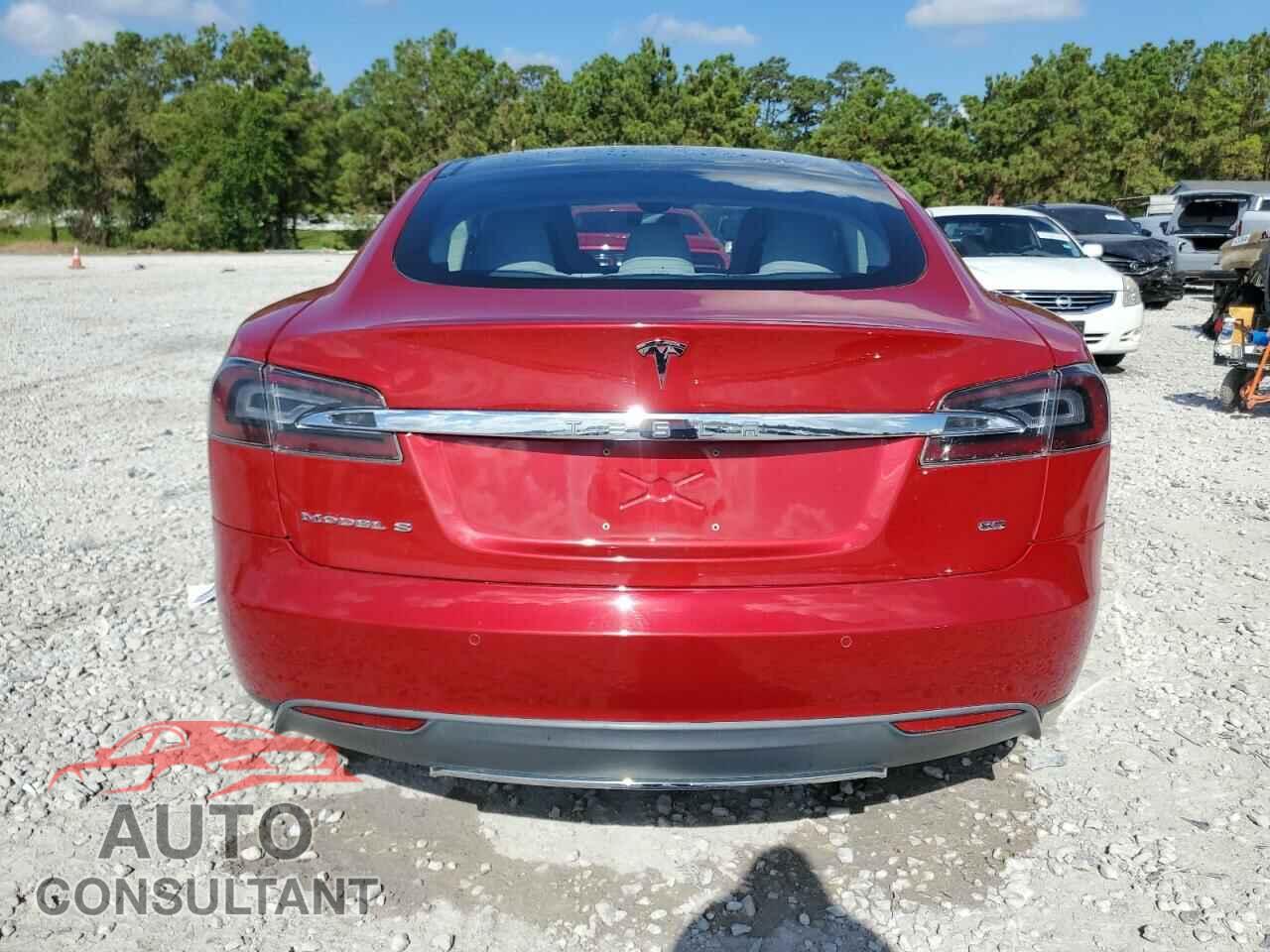 TESLA MODEL S 2014 - 5YJSA1H10EFP60821