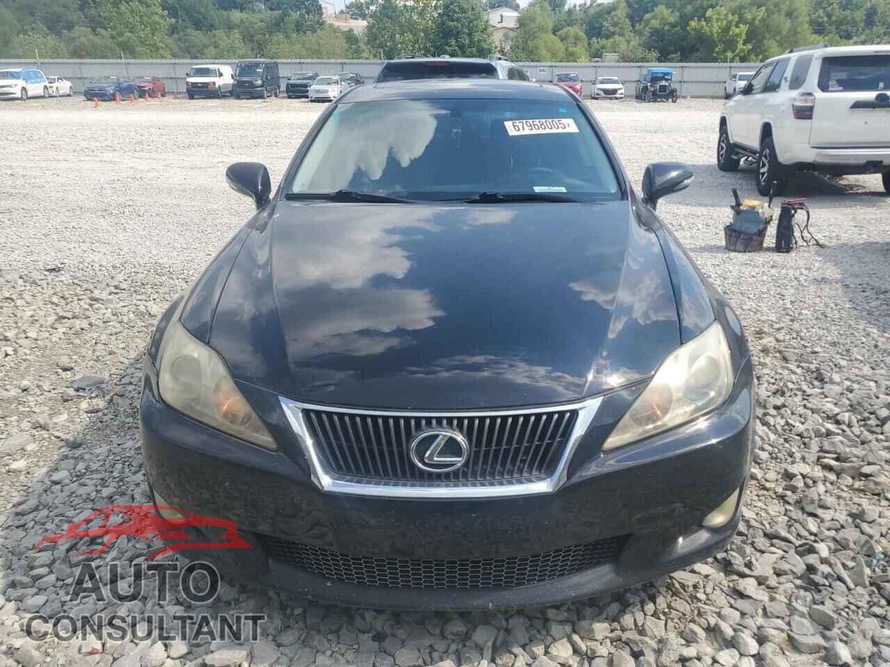 LEXUS IS 2010 - JTHBF5C21A2098090