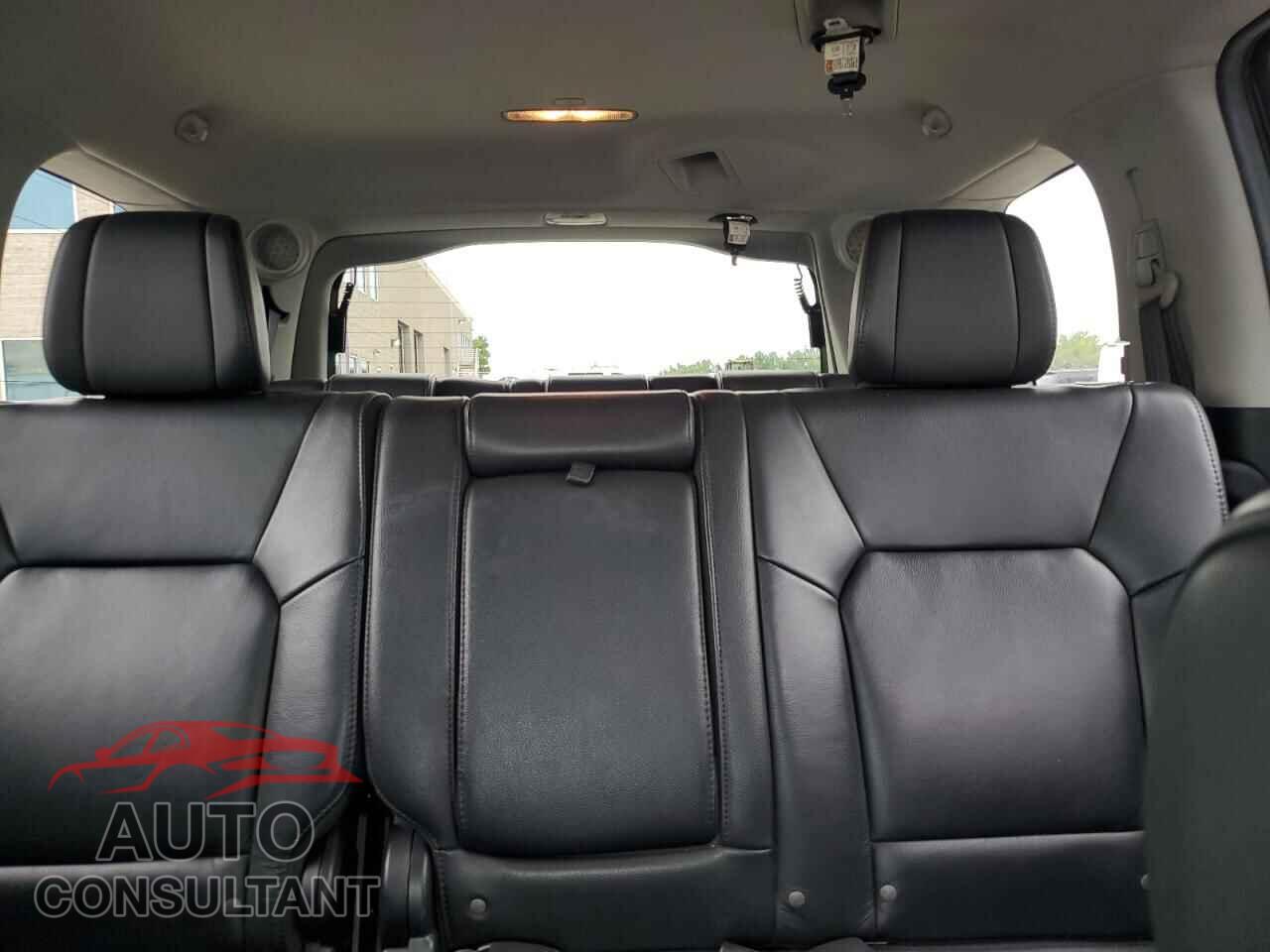 HONDA PILOT 2012 - 5FNYF4H92CB079608