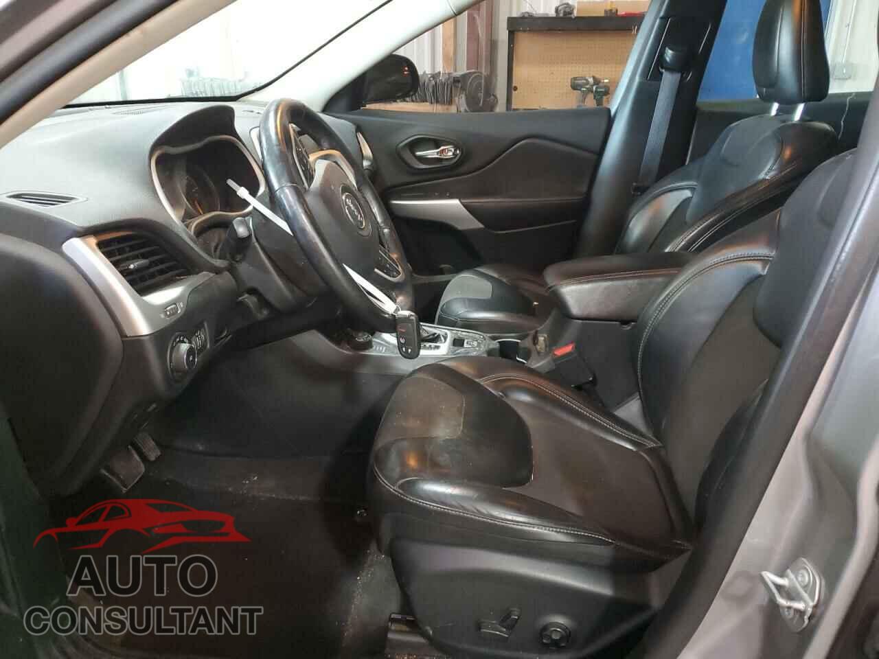 JEEP GRAND CHER 2018 - 1C4PJMLB7JD540925