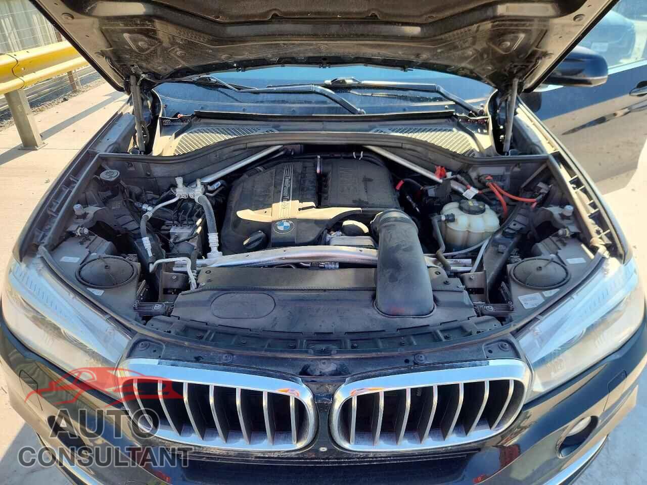 BMW X5 2017 - 5UXKR0C39H0V83165