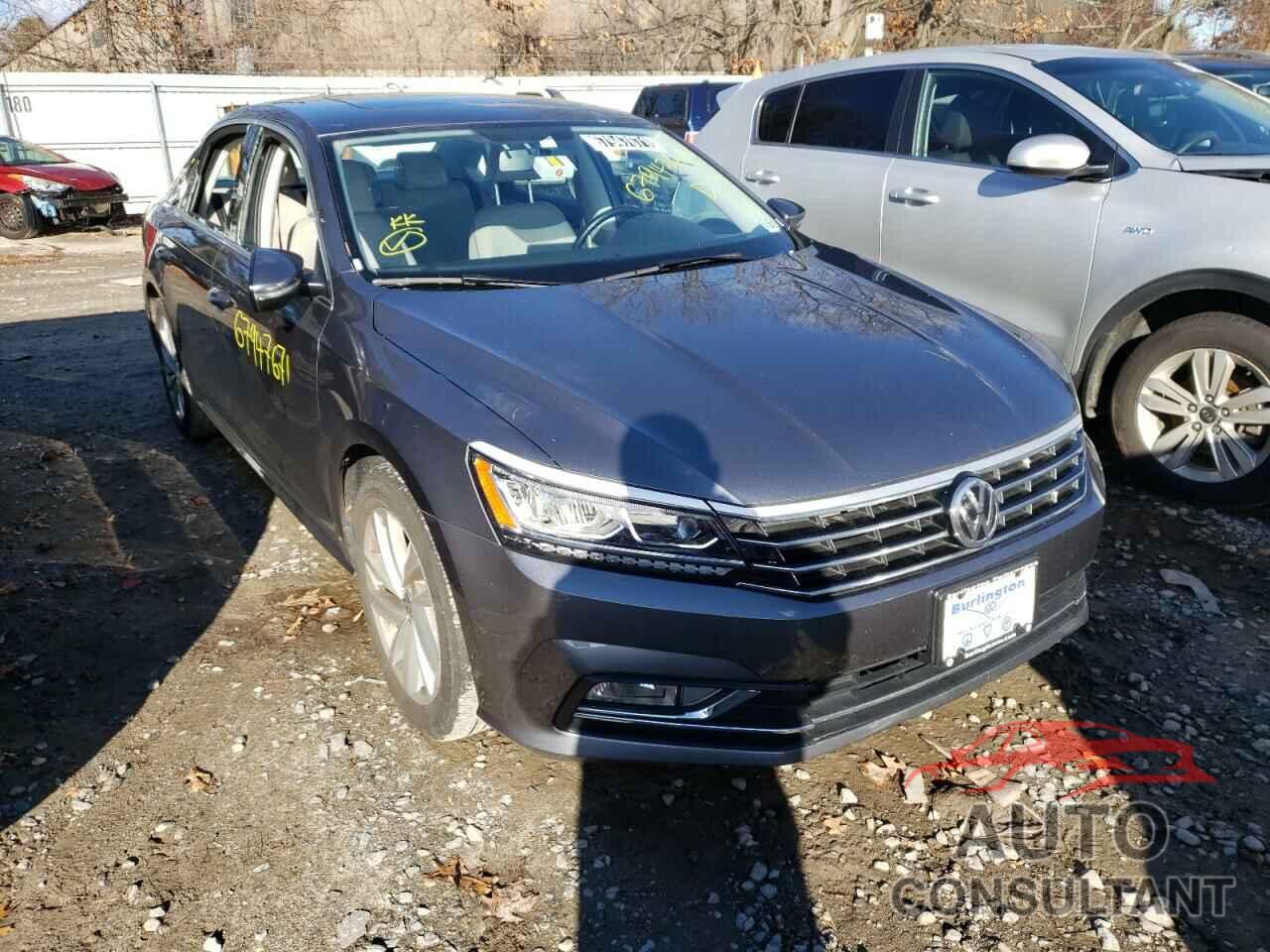 VOLKSWAGEN PASSAT 2018 - 1VWBA7A37JC014241