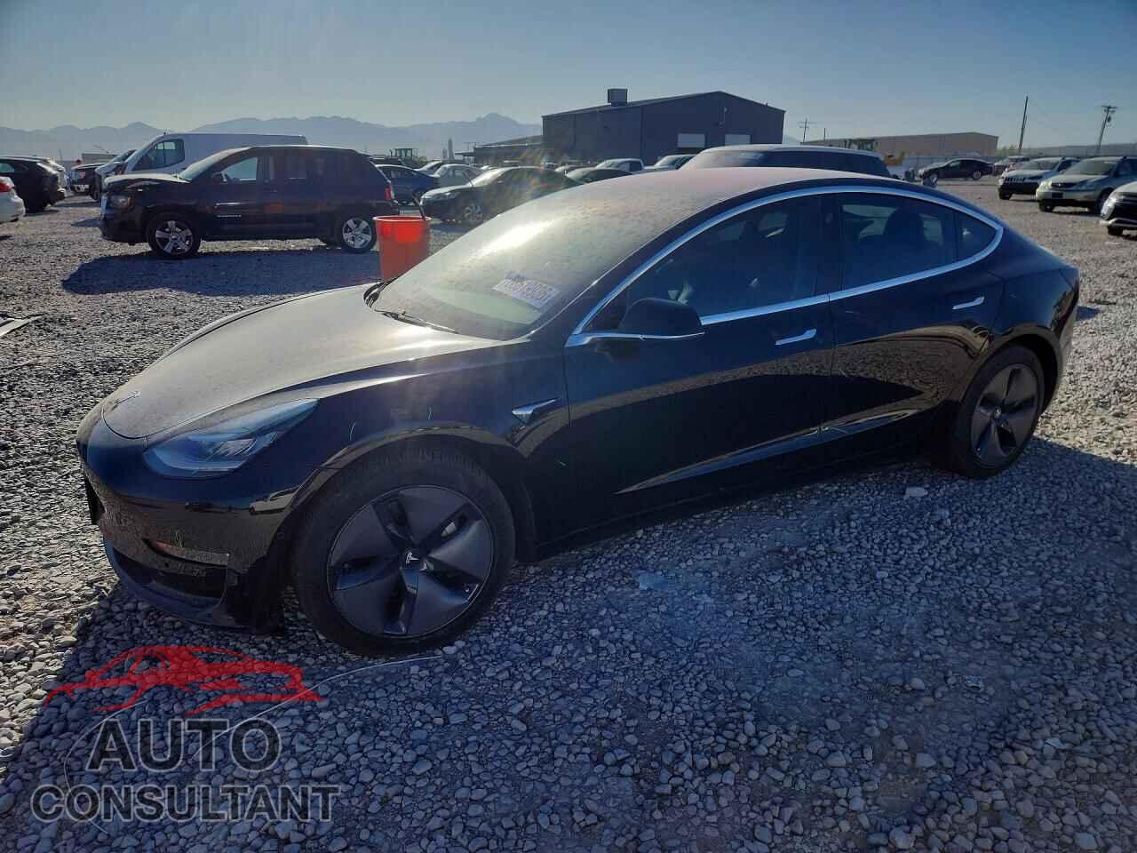 TESLA MODEL 3 2018 - 5YJ3E1EA5JF037554