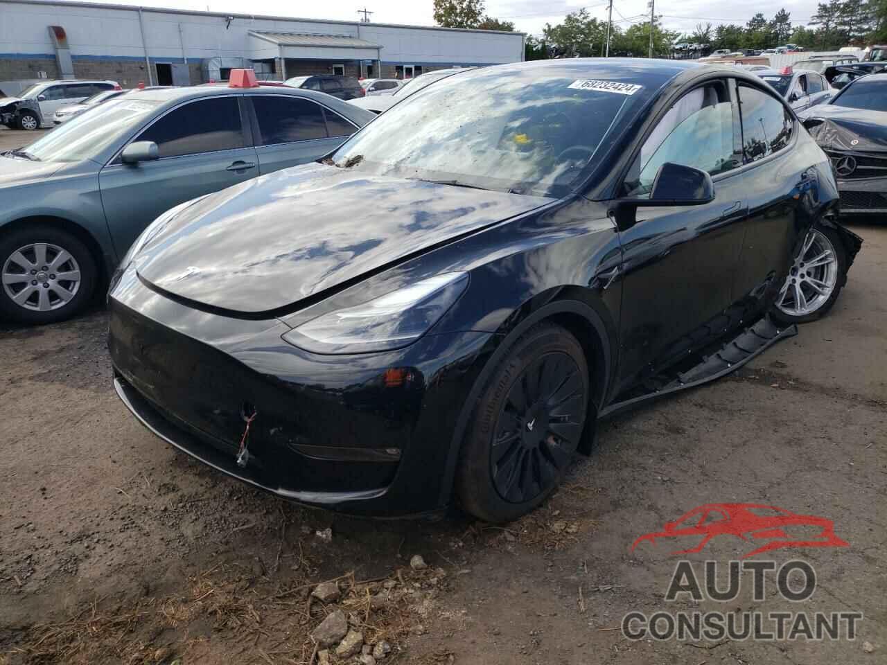 TESLA MODEL Y 2023 - 7SAYGAEE8PF959024