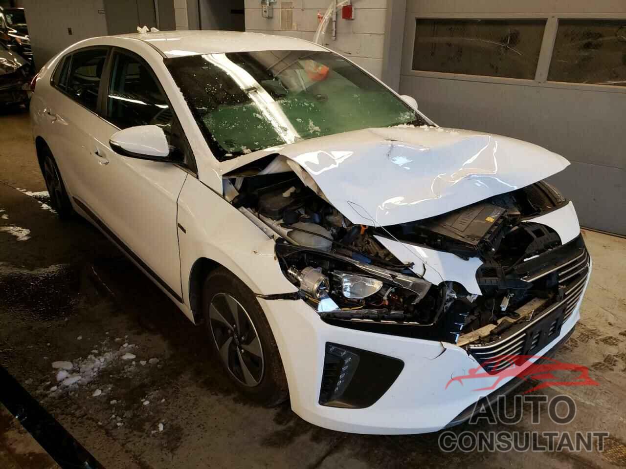 HYUNDAI IONIQ 2019 - KMHC75LC0KU110985