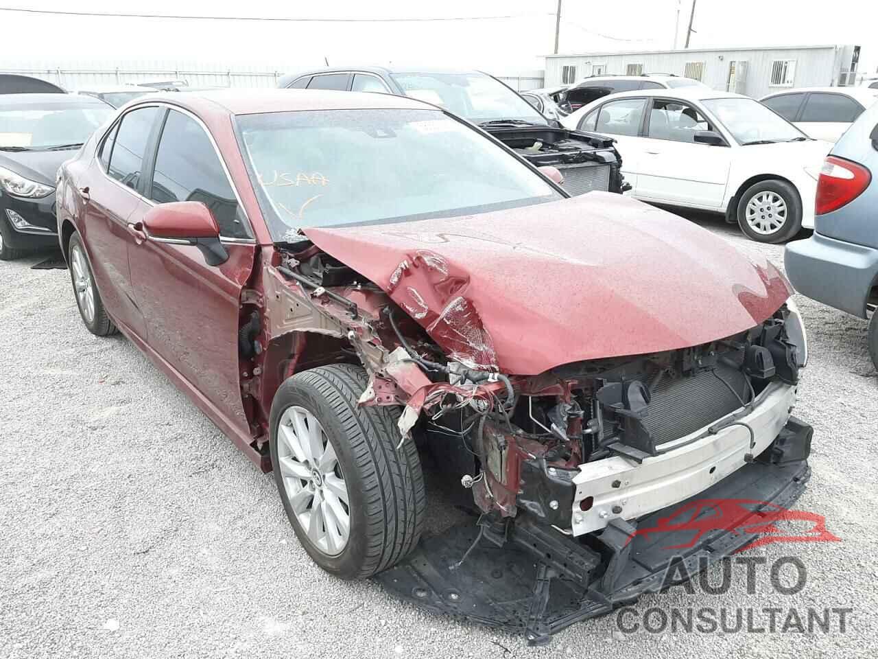 TOYOTA CAMRY 2018 - 4T1B11HK2JU592928