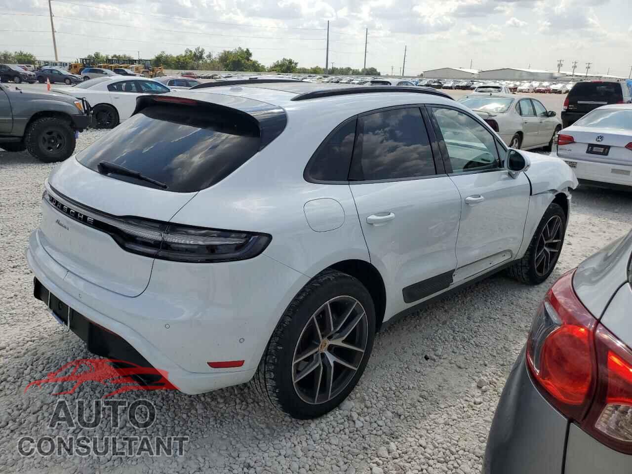 PORSCHE MACAN BASE 2023 - WP1AA2A5XPLB04347