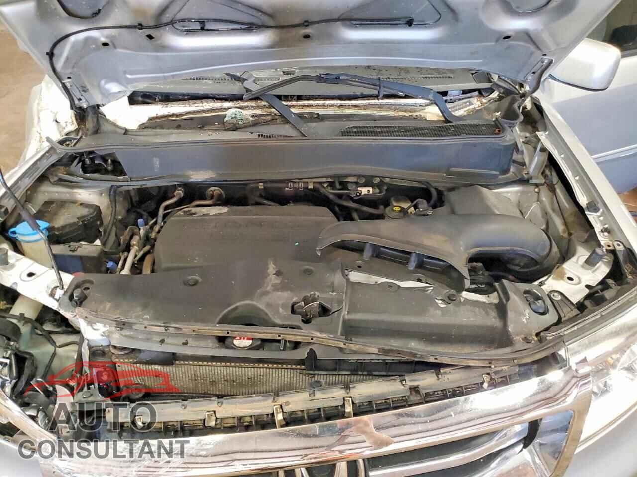 HONDA PILOT 2013 - 5FNYF3H45DB010752