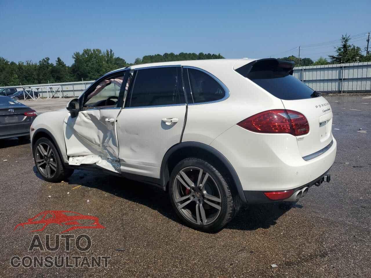PORSCHE CAYENNE 2012 - WP1AC2A25CLA80341