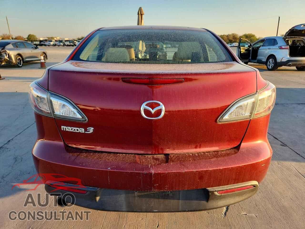 MAZDA 3 2011 - JM1BL1VG4B1378024
